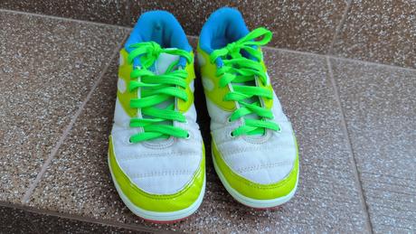 Botasky halovky, adidas,34