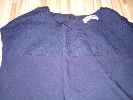 Dievčenské šaty, 152