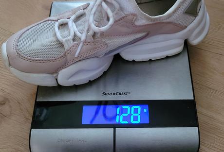 Ultraľahké tenisky, 36