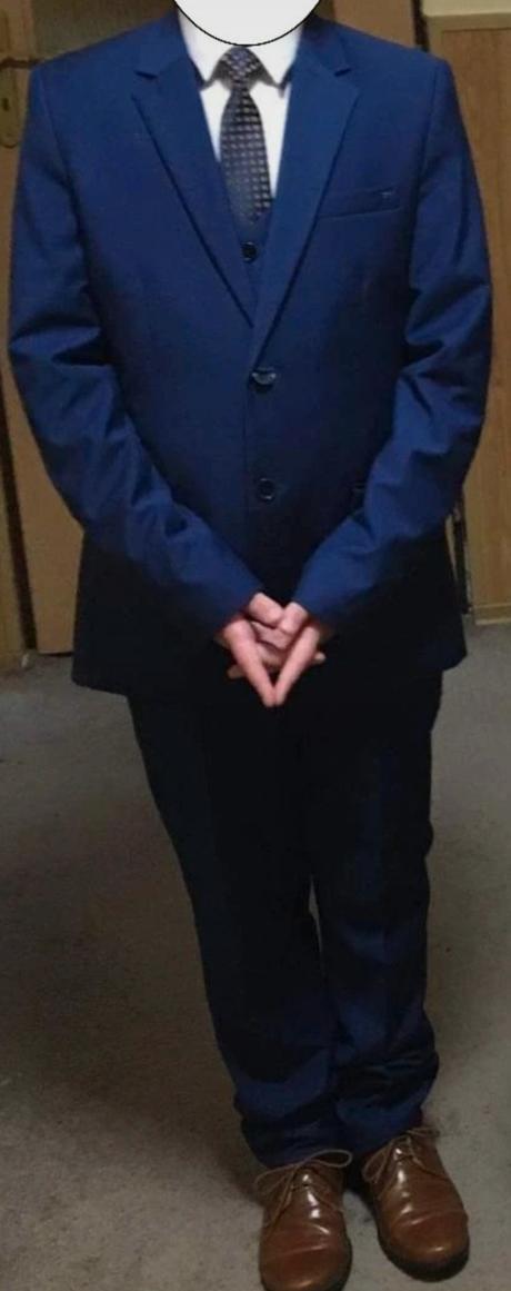 Oblek a košeľa na prijímanie, top stav, 152