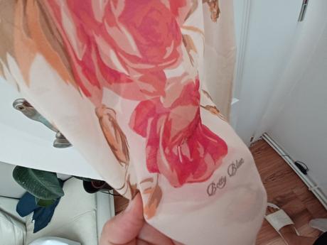 Elegantné saty betty blue pc 150eur, 40