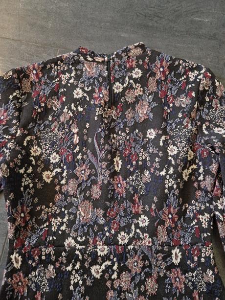 Šaty so stojačikom, clockhouse,s