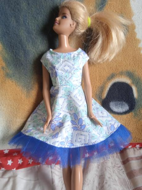 Šaty pre babiku barbie,