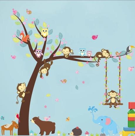 Samolepka na stenu- strom so zvieratkami,