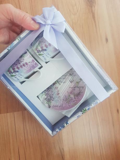 Hrnčeky+tanieriky na kávu,čaj, 