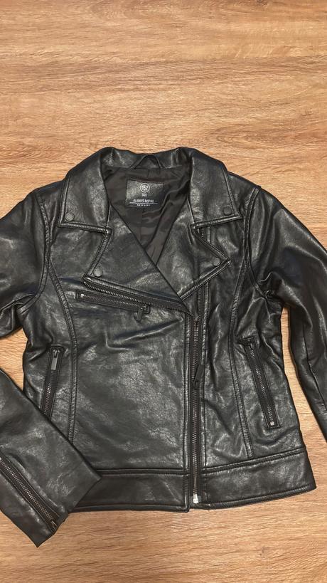 Kozenková bunda, reserved,152