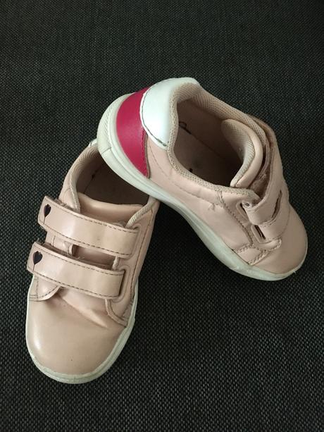 Ružové tenisky, lupilu,24