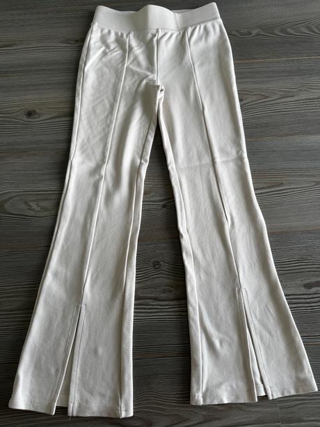 Zvonove nohavice, takko,146