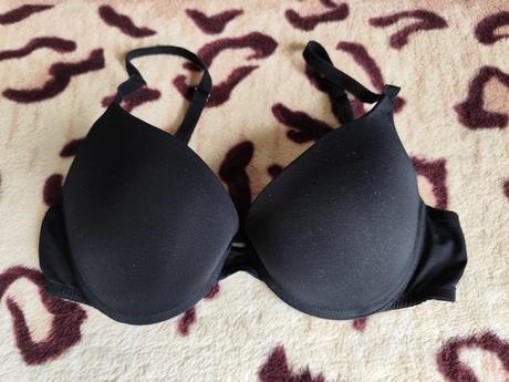 Čierna podprsenka victoria secret vel.34c, stav ak, victoria's secret,l
