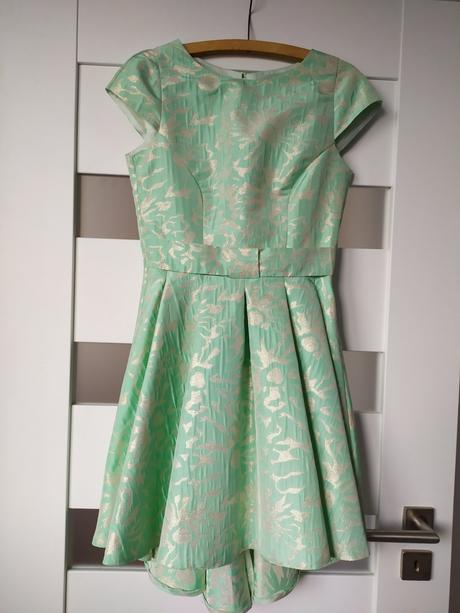 Spoločenské šaty, 36