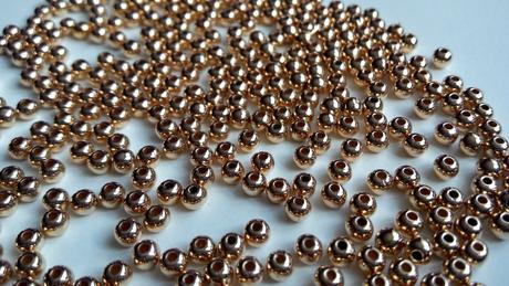 Korálky akrylové 4 mm, 