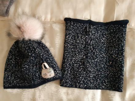 Čiapka a šál, 104