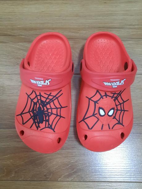 Šľapky spiderman, 31