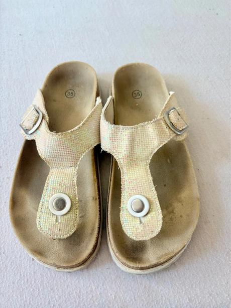 Žabky s trblietkami, 35