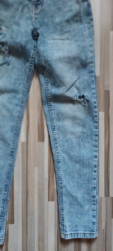 Rifle - potrhaný look, 140