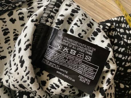 Pekne upletove nohavice 2+1napoly, 38