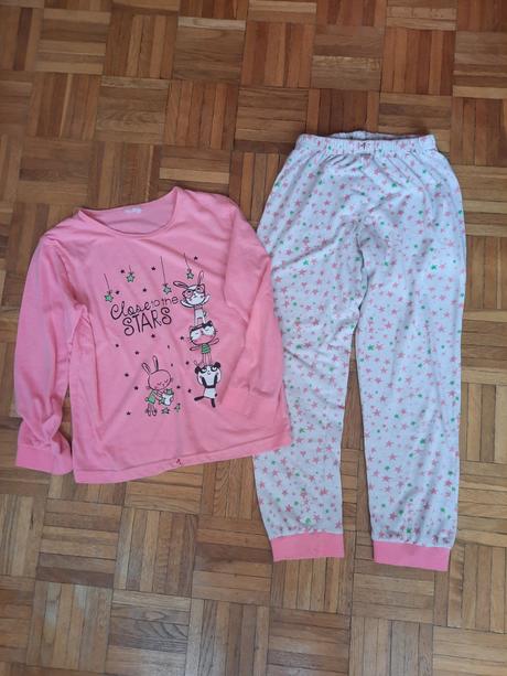 Dievčenské dvojdielne pyžamo, 134