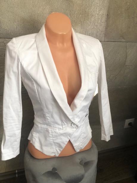 Guess kabatik s, guess,s