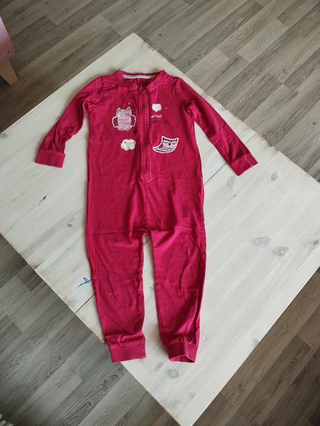 Pyžamo overal, lupilu,98