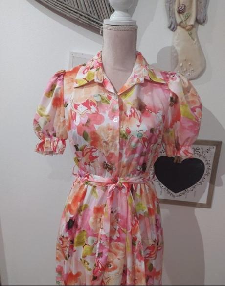 Kvetovane šaty, m / s