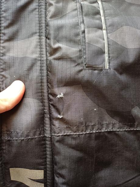 Zimná bunda, chapter young,146