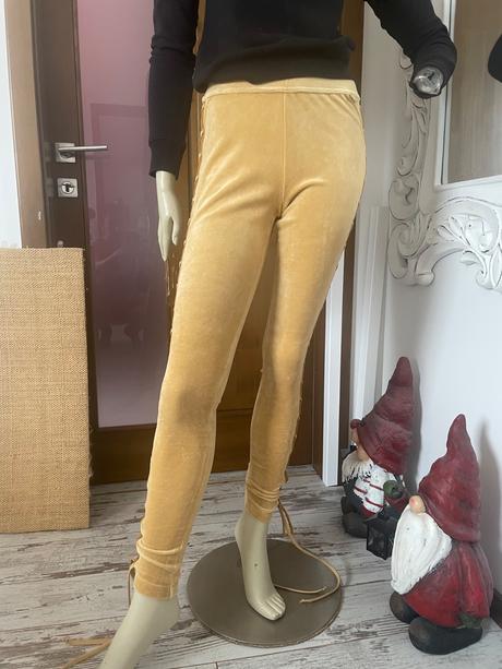 Luxusne leginky fenty by rihanna, m