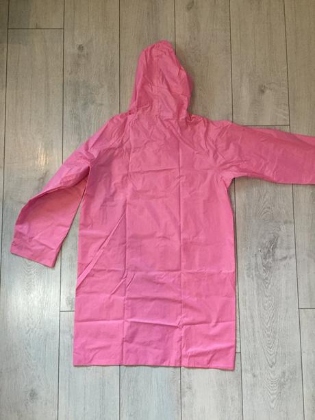 Dievčensky pršiplašť 10-11 rokov, 146