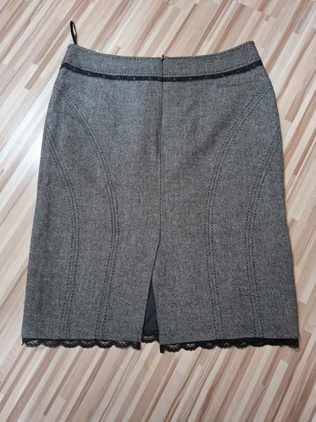 Kvalitná biznis sukňa, marks & spencer,l