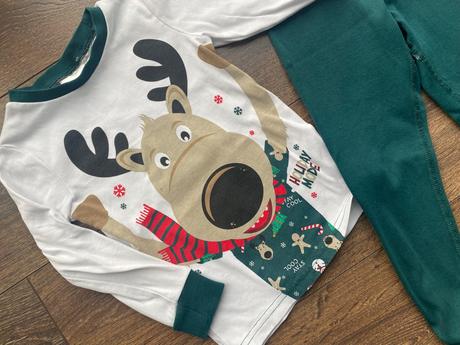 Vianočné pyžamko sob, h&m,98