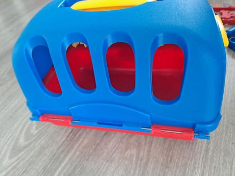 Veterinárny box,  prepravný box so psíkom., 