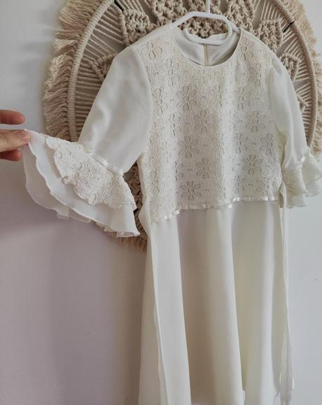 Šaty na 1. sväté prijímanie, 134