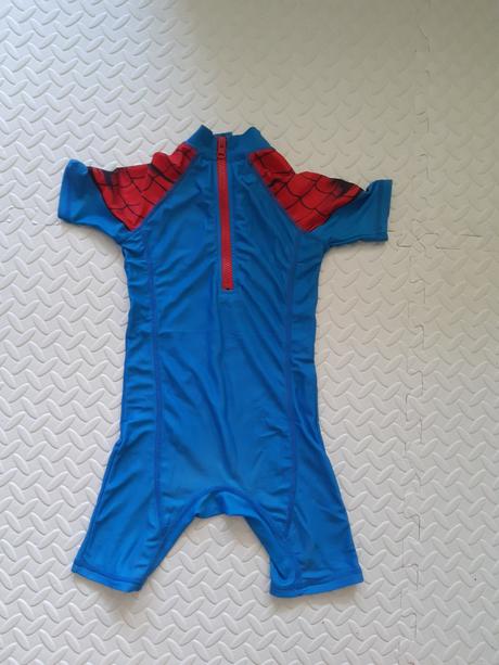 Overal do vody spiderman, 92