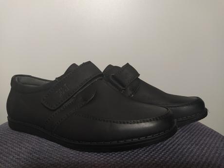 Spoločenské topánky, 30