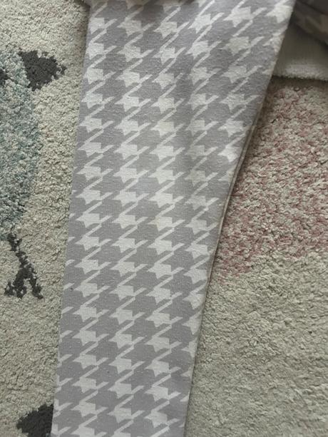 Set zuppa sukňolegíny a čiapka, 104