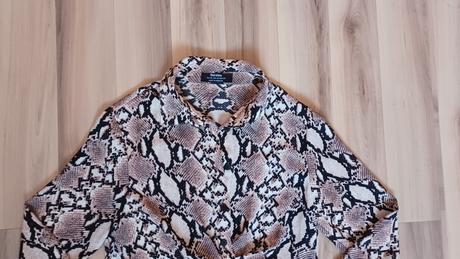 Šaty s hadím vzorom, bershka,xs