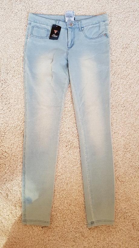 Jeggins guess, guess,m