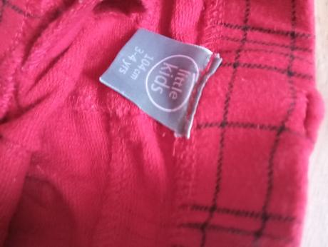 Mix oblečenia, 104–116