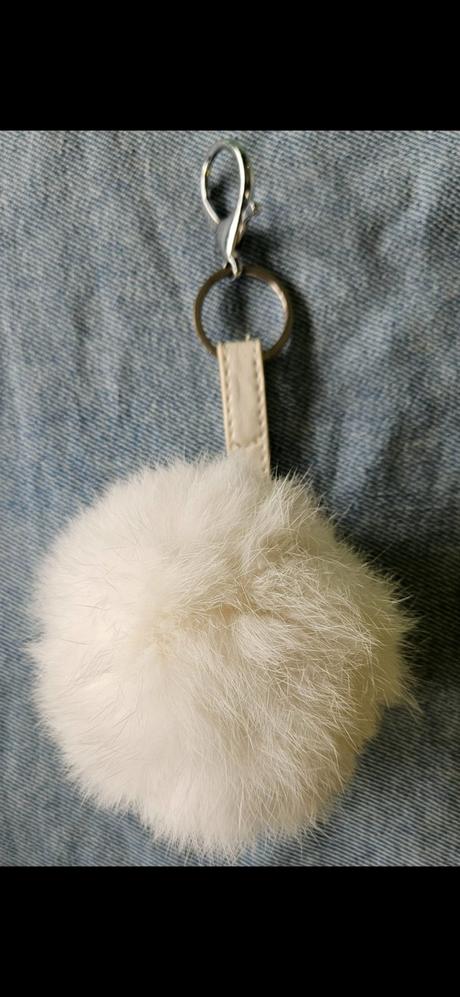 Prívesky pompom 2 ks,