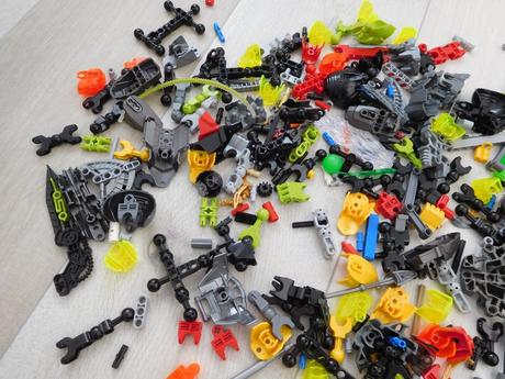 Lego pomiešané-náhradné diely,, 