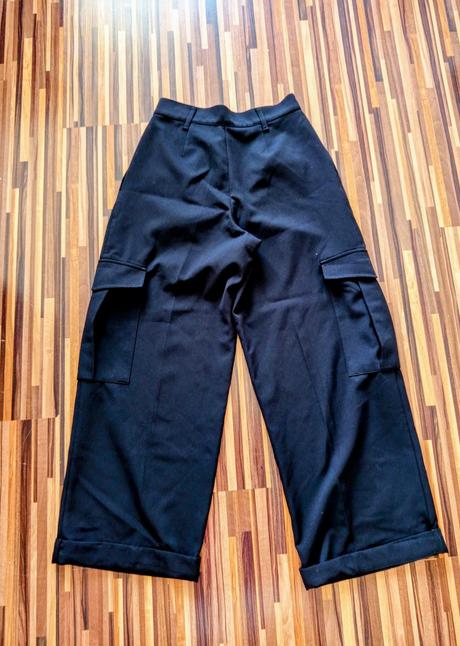 Bussines nohavice kapsáčivé, bershka,xs