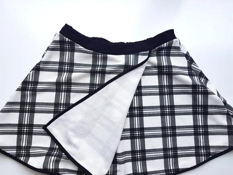 Károvaná sukňa, atmosphere,40