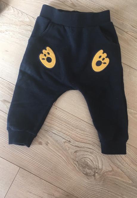 Teplákova súprava, 74