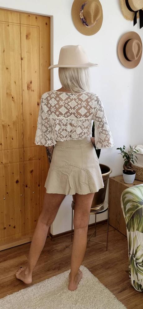 Nová kožená béžová sukňa zara, xs