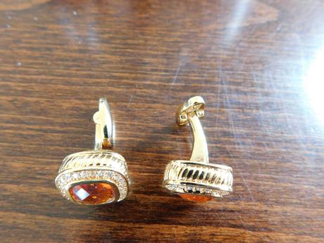 Manzetove gombiky s jantarom, 