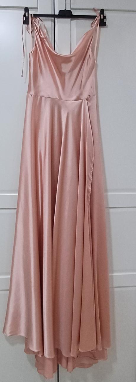 Spoločenské šaty, m