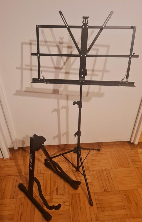 Stojan na noty, stojan na violončelo/gitaru,