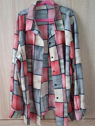 Farebná košeľa, 38