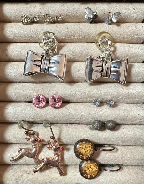 Náušnice 9 párov,