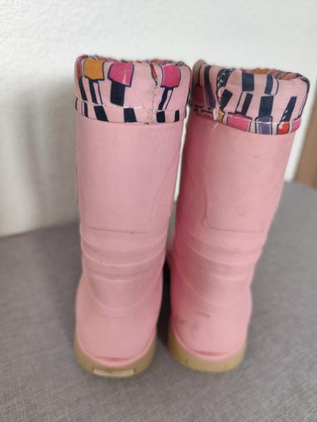 Zateplene gumaky, 26