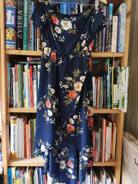 Kvetovane šaty, gate,34